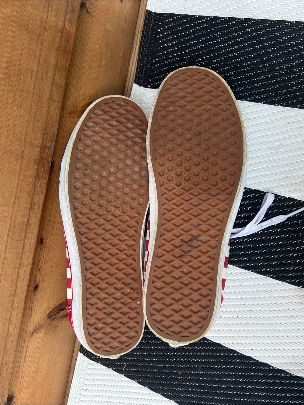 Vans Old Skool Checkerboard Sneakers in Red and White - Picture 5 of 5
